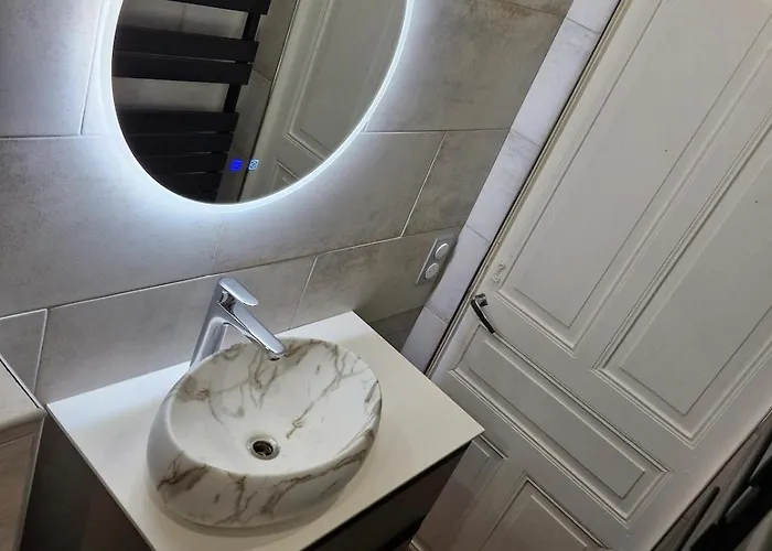 Cosy, Quartier Calme Апартаменты Орийак