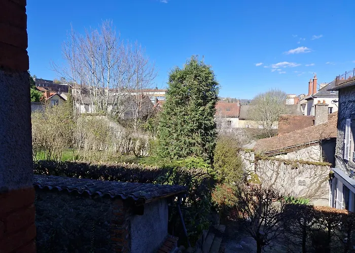 Cosy, Quartier Calme Апартаменты *